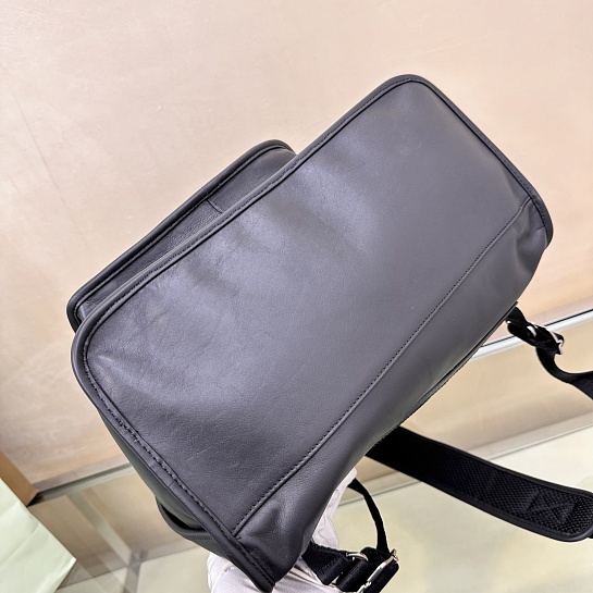 Кожаный рюкзак Burberry Shield Premium 46x39x21 см