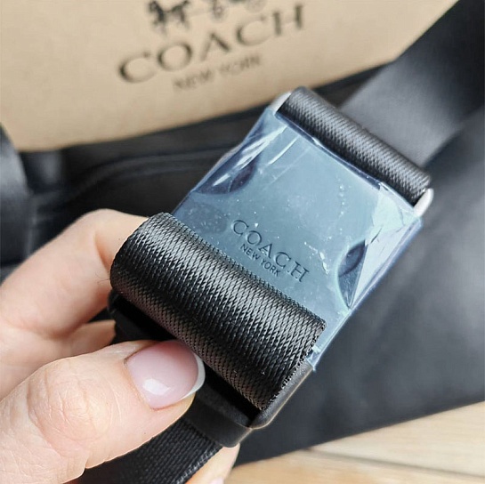 Кожаная сумка на пояс Coach Track - Black / Navy