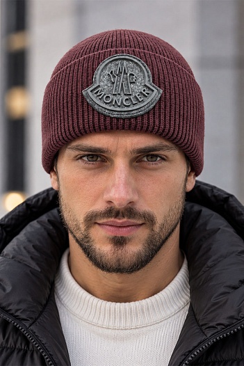 Мужская шапка бордового цвета Moncler logo-patch   