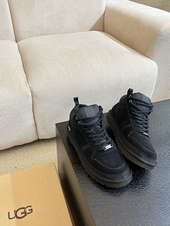 Ботинки с мехом UGG Highland Hi Heritage - Black