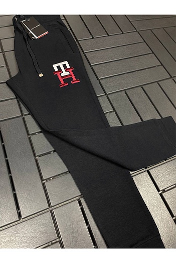Чёрные спортивные штаны Tommy Hilfiger essential monogram   
