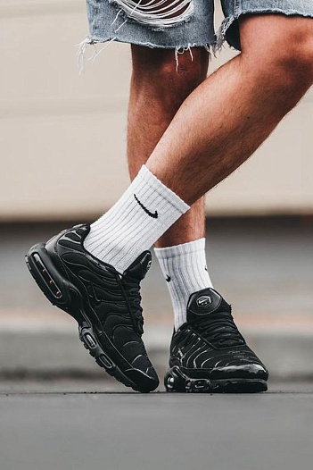 Кроссовки Nike Air Max Plus "Triple Black"   