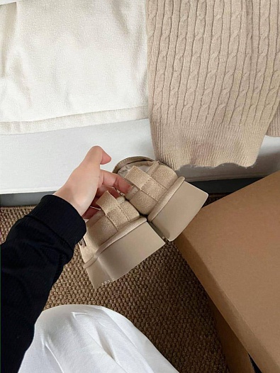 Замшевые женские слиперы с мехом UGG Lanah   