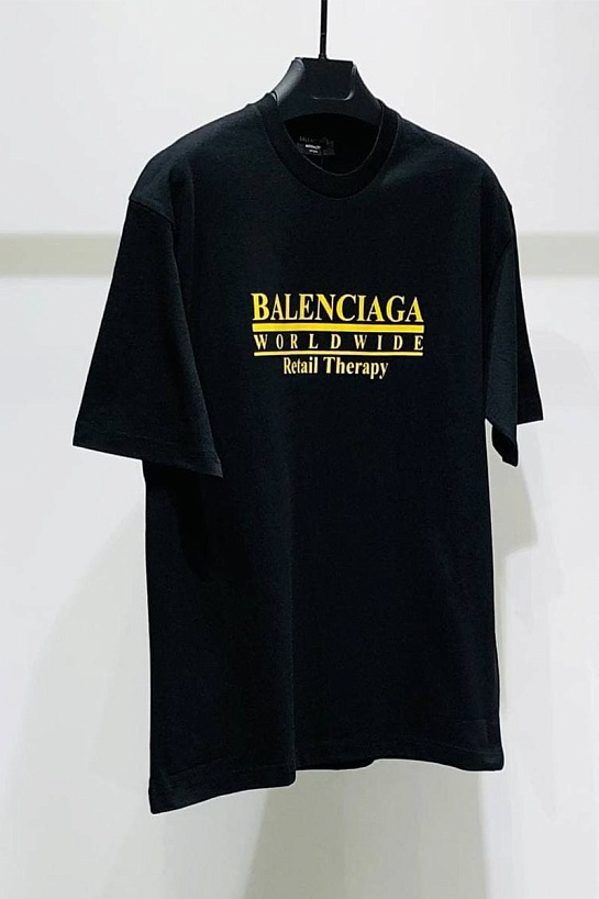 Чёрная оверсайз футболка Balenciaga