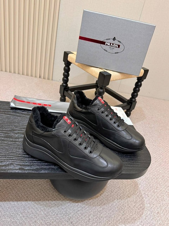 Кожаные кроссовки с мехом Prada America's Cup