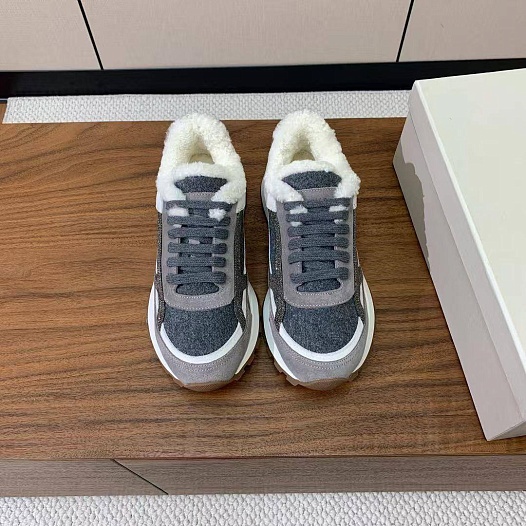 Женские замшевые кроссовки с мехом Brunello Cucinelli premium   