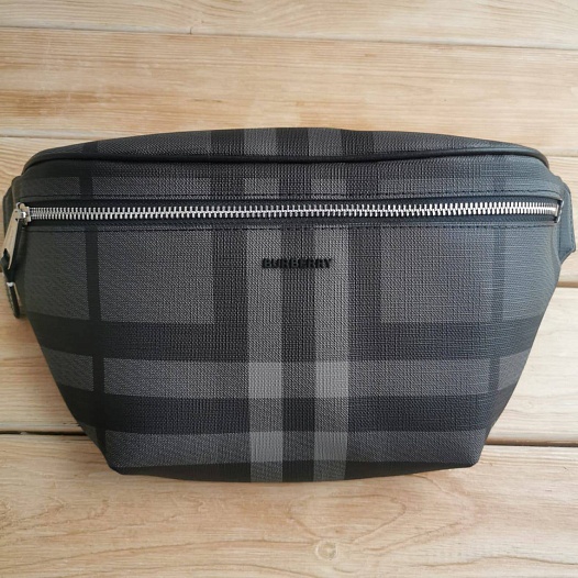Кожаная сумка на пояс Burberry Cason 30x18 см   