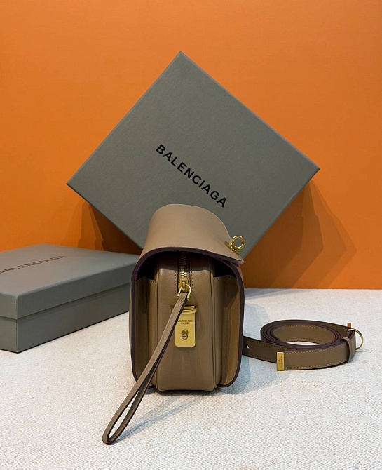 Кожаная сумка Balenciaga Le premium 33x13.5x10 см