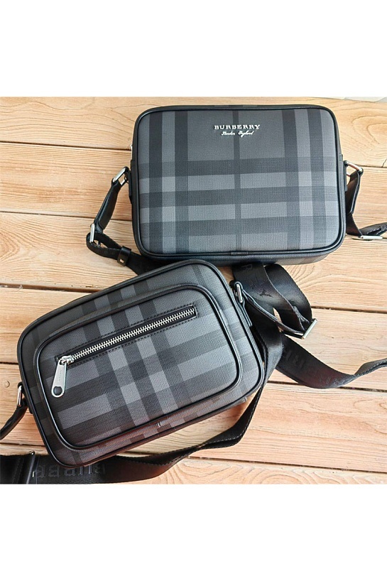 Кожаная сумка Burberry Paddy 23x17 см