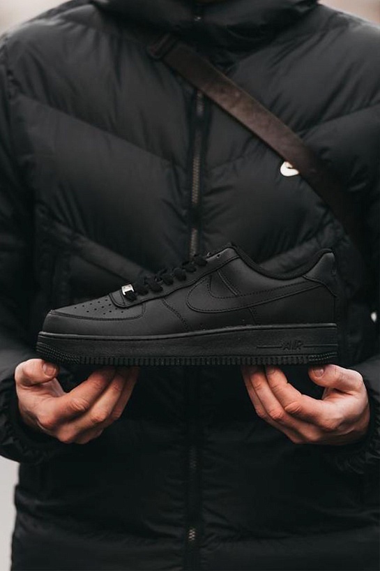 Кроссовки Nike Air Force 1 Low "Triple Black"