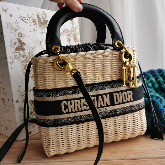 Женская сумка Dior Lady Dior Medium 24x20 см   