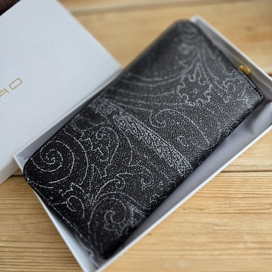 Кожаное портмоне Etro с узором пейсли 19x10 см