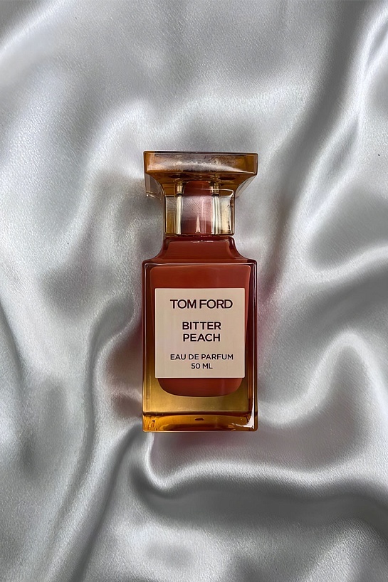 Парфюмерная вода Tom Ford Bitter Peach (50 мл)