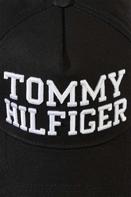 Мужская чёрная бейсболка Tommy Hilfiger logo-embroidered