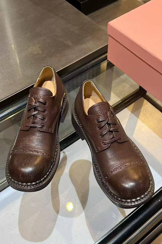 Женские кожаные ботинки дерби MIU MIU