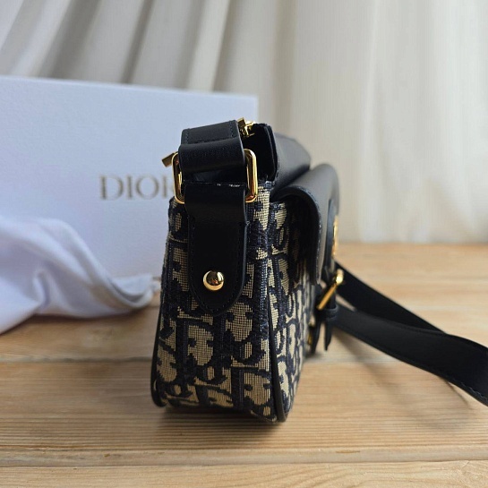 Комбинированная сумка Dior Montaigne Small 22x15 см