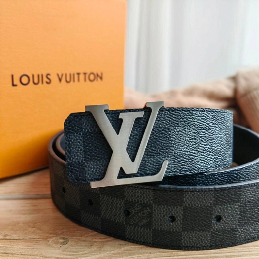Кожаный ремень Louis Vuitton (длина 100  / 105 см)   