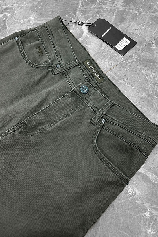Мужские джинсы цвета хаки Emporio Armani