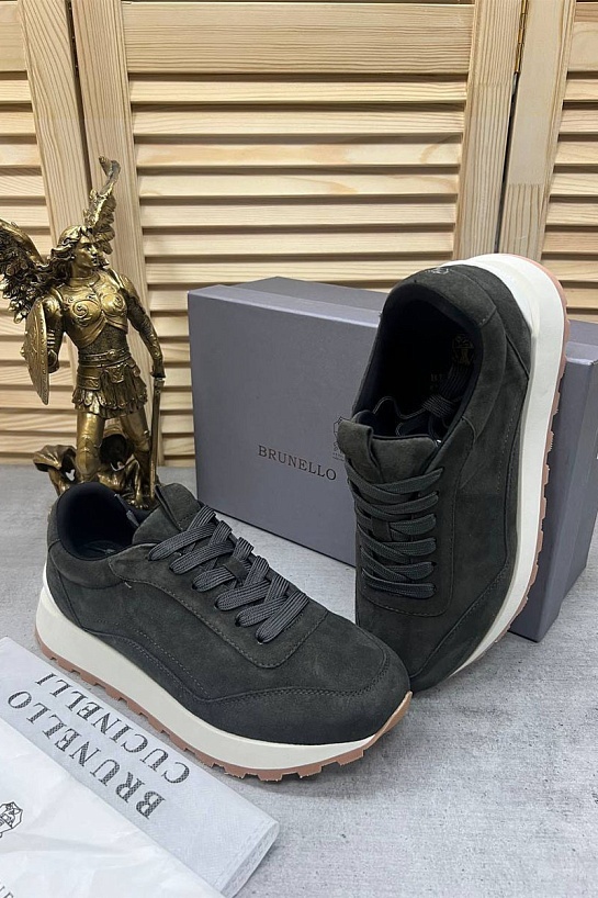 Замшевые кроссовки Brunello Cucinelli серого цвета