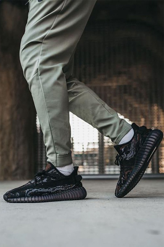 Кроссовки Adidas Yeezy Boost 350 V2 "MX Rock" Premium