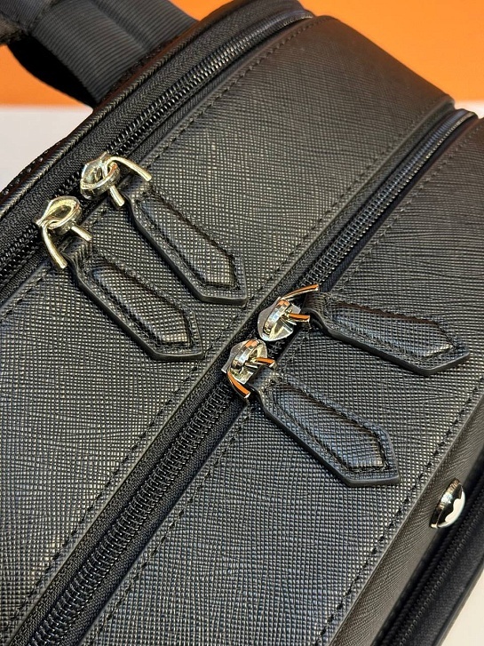 Кожаный рюкзак Montblanc Sartorial Premium 40x34x16 см