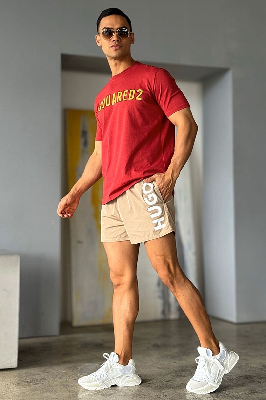 Красная мужская футболка Dsquared2