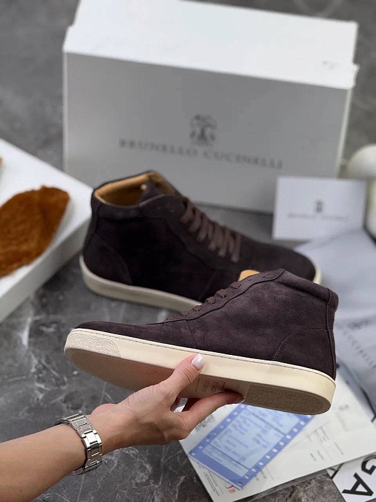 Замшевые кроссовки с меховой стелькой Brunello Cucinelli