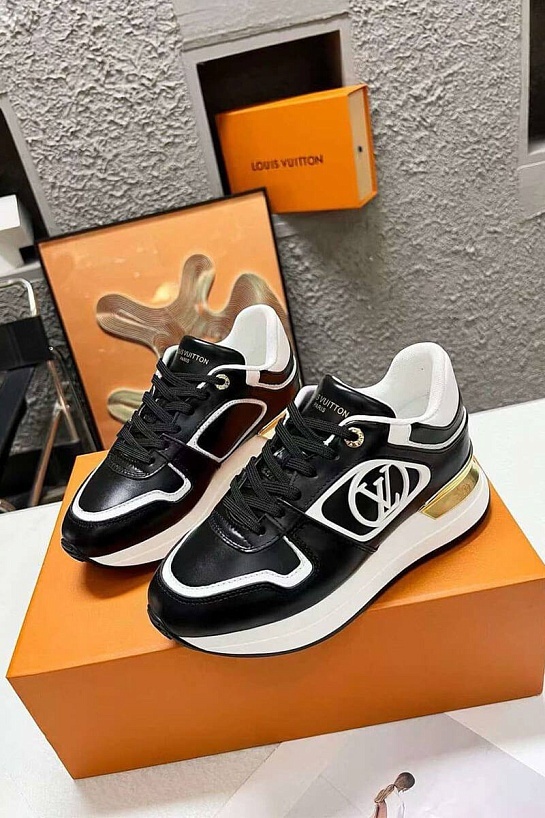 Женские кожаные кроссовки Louis Vuitton Neo Run Away