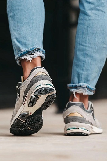 Кроссовки New Balance 2002R Protection Pack "Rain Cloud"   