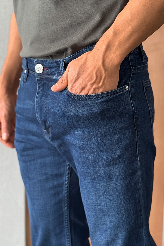 Мужские джинсы тёмно-синего цвета Brioni regular fit