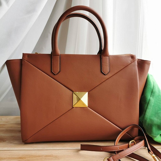 Женская сумка Valentino One Stud 32x29x18 см (2 расцветки)   