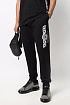 Мужские чёрные штаны Versace Greca-detail