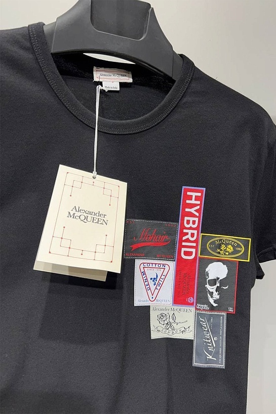 Мужская чёрная футболка Alexander McQueen Labels