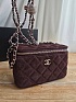 Замшевая косметичка Chanel 18x12 см