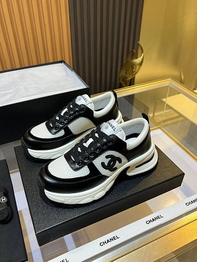 Женские кожаные кроссовки Chanel Premium - Black / White   