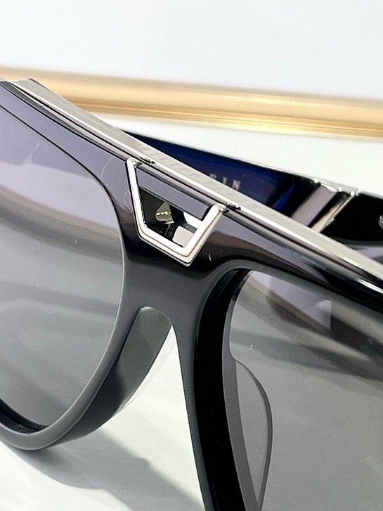 Солнцезащитные очки Philipp Plein