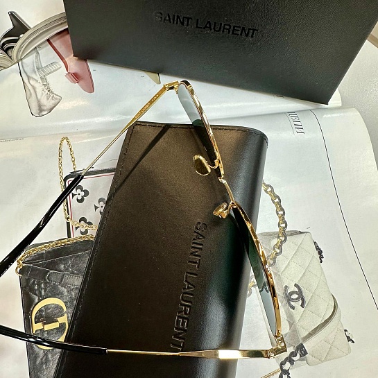 Солнцезащитные очки Yves Saint Laurent Jerry