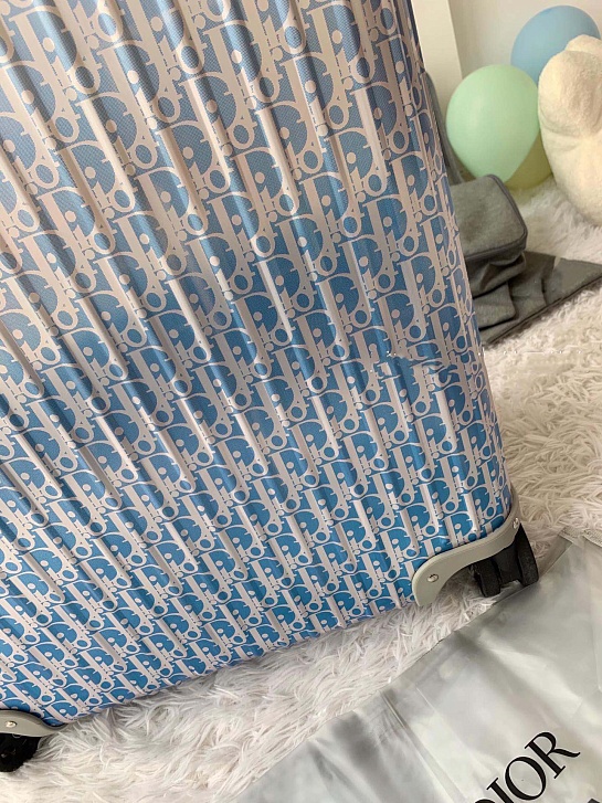 Чемодан Rimowa x Dior Aluminum Gradient L Premium 79x48x27 см