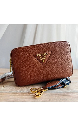 Кожаная сумка Prada Logo Shoulder 23x14 см - Brown   