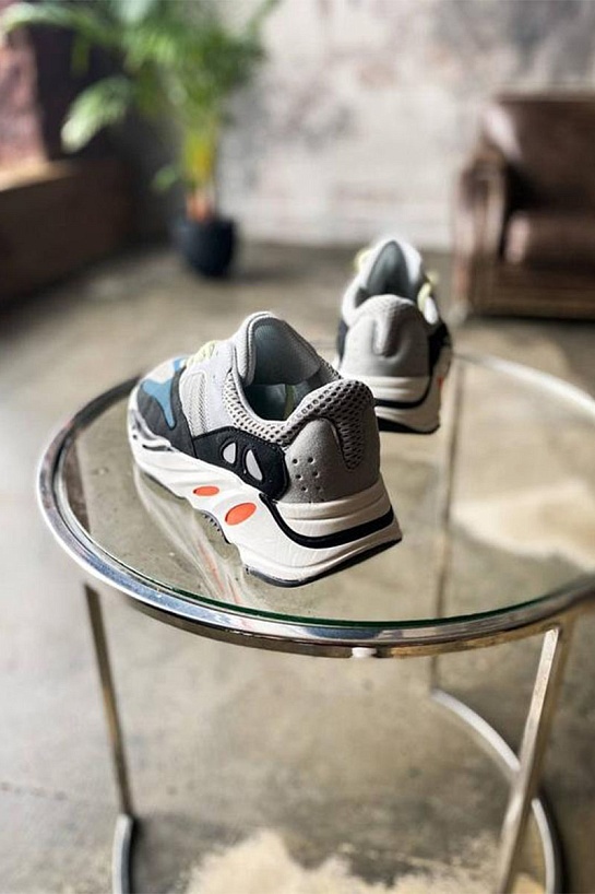 Кроссовки Adidas Yeezy Boost 700 "Wave Runner"