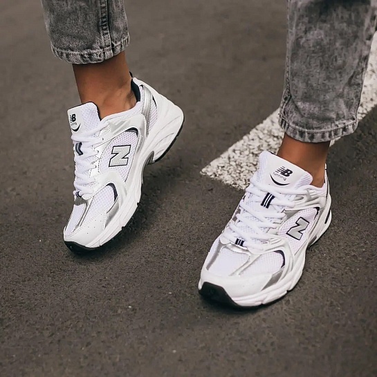 Кроссовки New Balance 530 Abzorb  - White / Grey