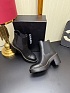 Женские кожаные сапоги Chanel