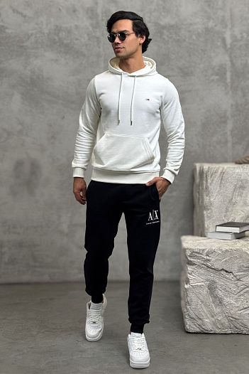 Чёрные спортивные штаны Armani Exchange white embroidery   