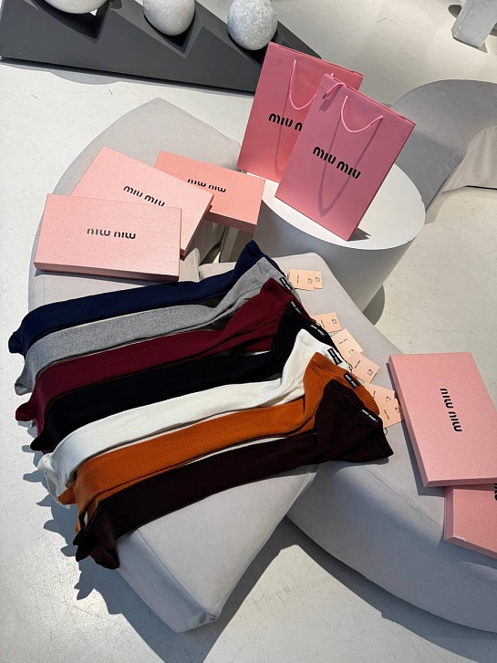 Женские кашемировые колготы MIU MIU бордового цвета