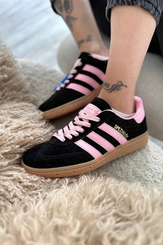 Женские кроссовки Adidas Spezial - Black / Pink