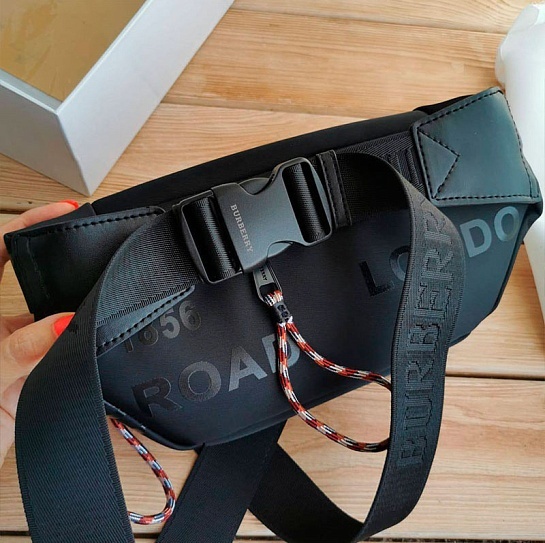 Текстильная сумка на пояс Burberry Sonny Bum Horseferry Print 28x14 см