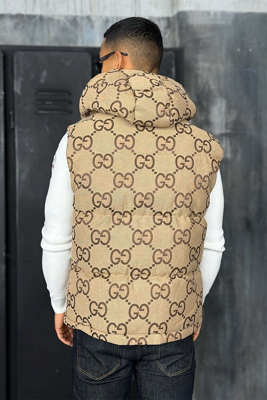 Мужской бежевый жилет Gucci GG Monogram