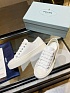Женские кроссовки Prada белого цвета