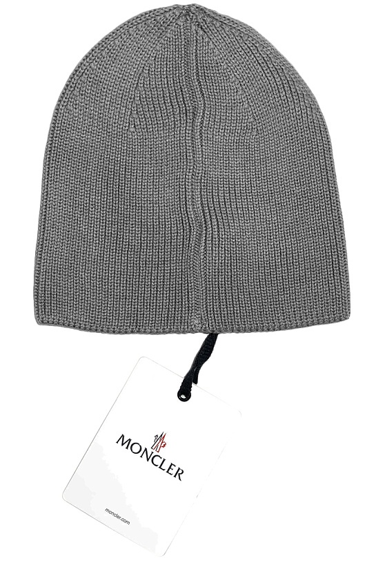 Мужская брендовая шапка Moncler серого цвета