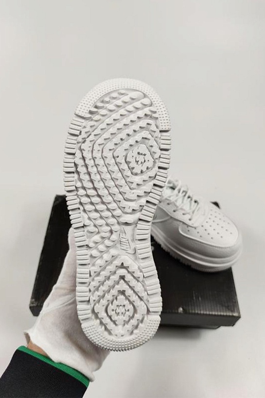 Кроссовки Nike Air Force 1 Luxe Low - White